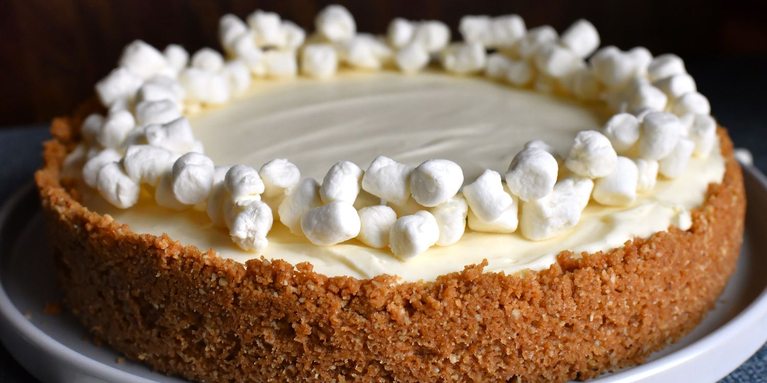 This Quirky No-Bake Cake Is So Much Easier Than Cheesecake