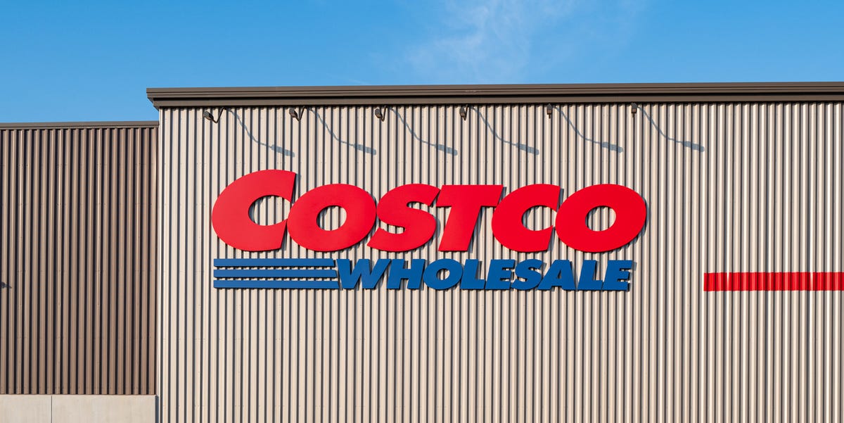 Costco Recalls Caesar Salad Over Plastic Risk