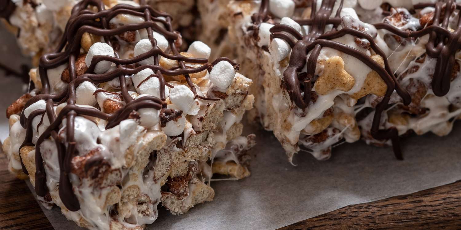 My Mom’s No Bake Cookies Made Her a VIP at My Elementary School