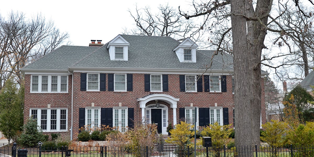 Disney+ and Hulu Built A Giant ‘Home Alone’ Gingerbread House