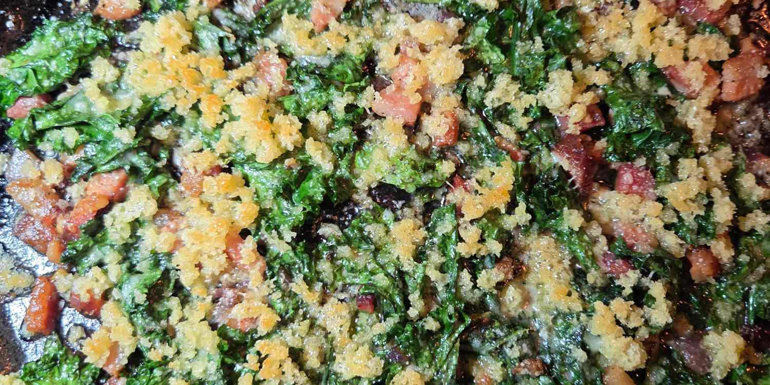 Garlic Kale with Pancetta Recipe