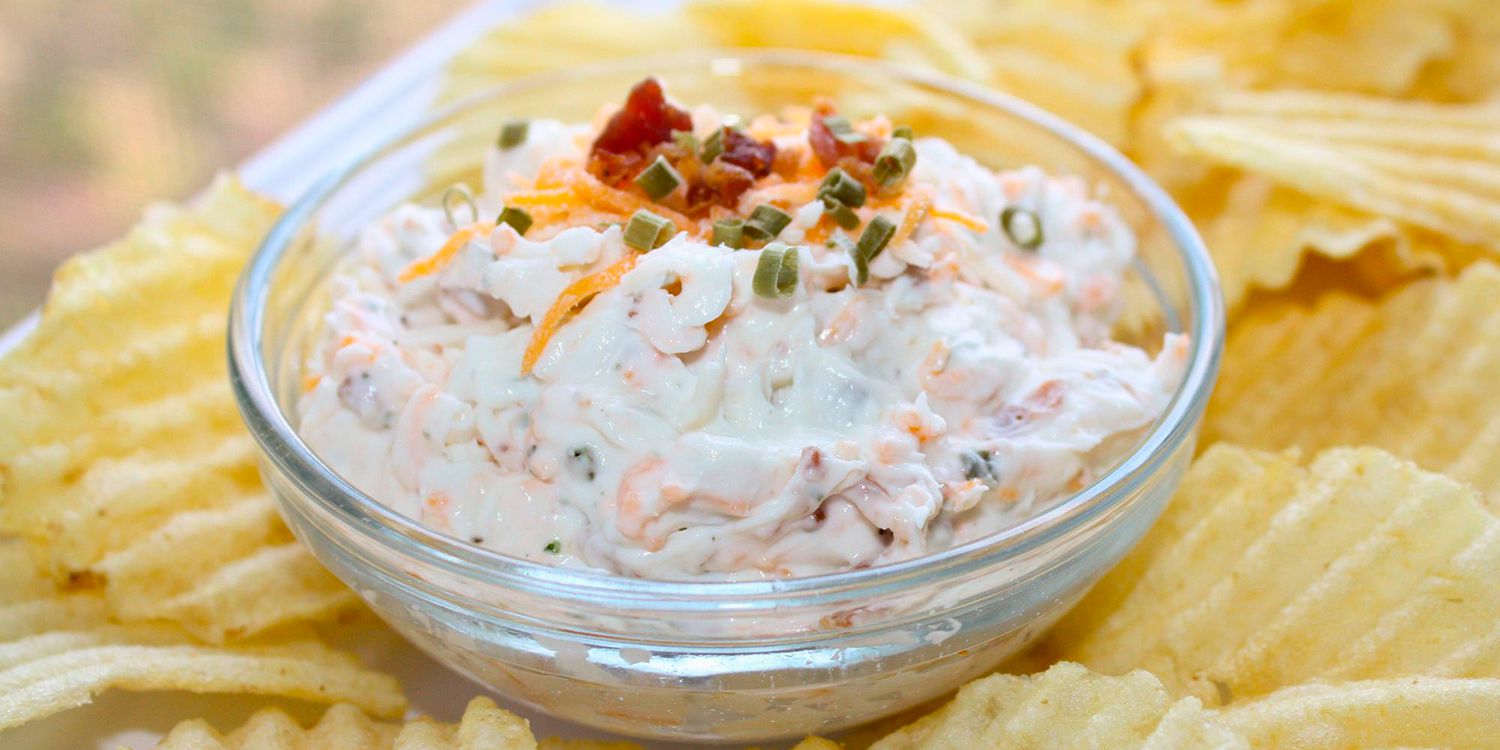 This 4-Ingredient Dip Disappears Immediately at Any Potluck