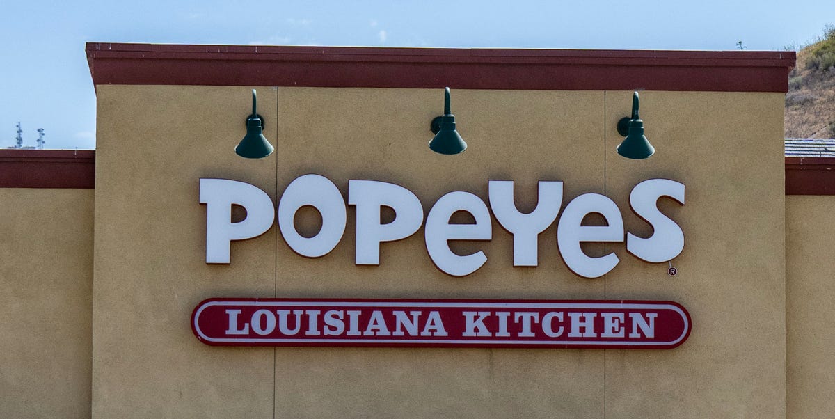 Popeyes Seafood Menu Is Back With New Shrimp Rubs