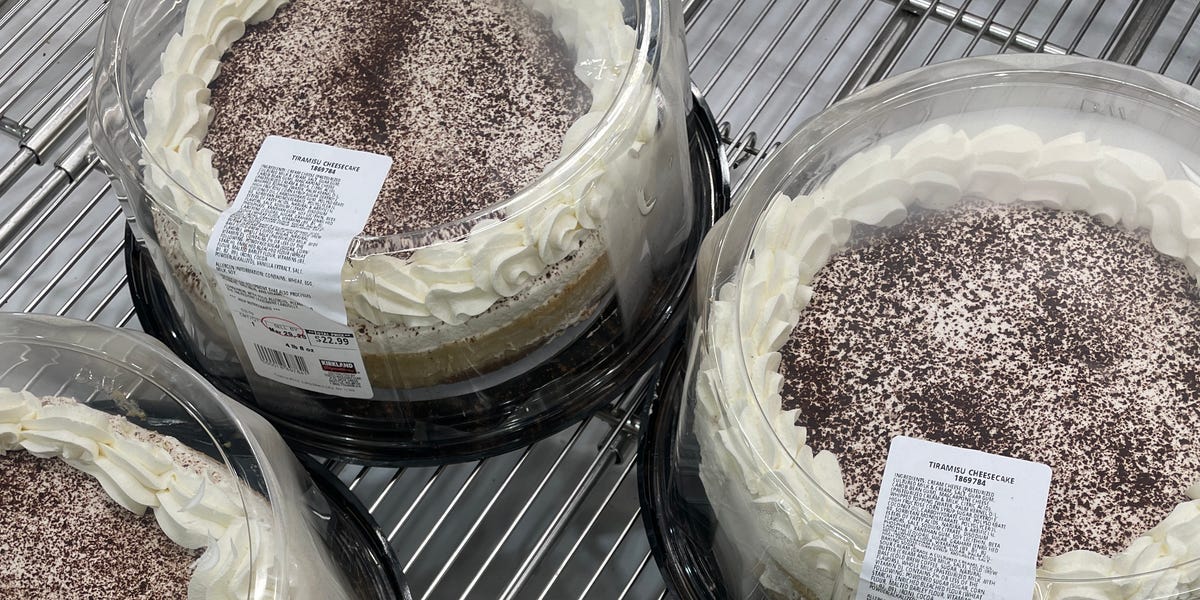 Costco Brought Back Its Tiramisu Cheesecake—Here’s How It Tastes