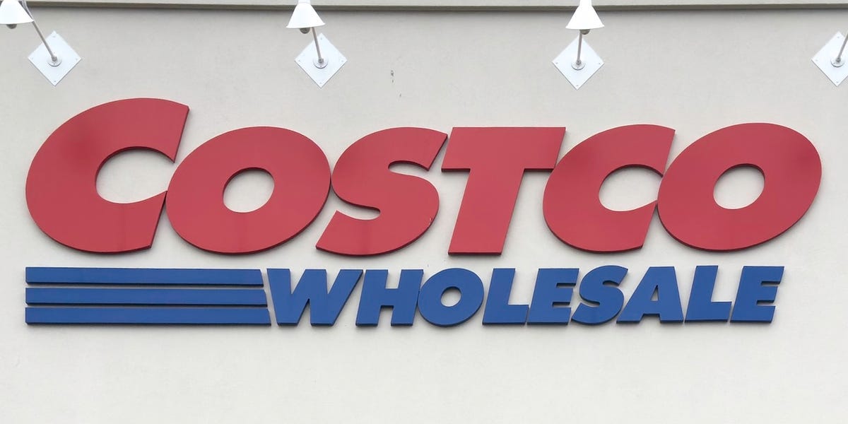 Costco Is Selling A 10-Pound Chocolate Easter Bunny For $140