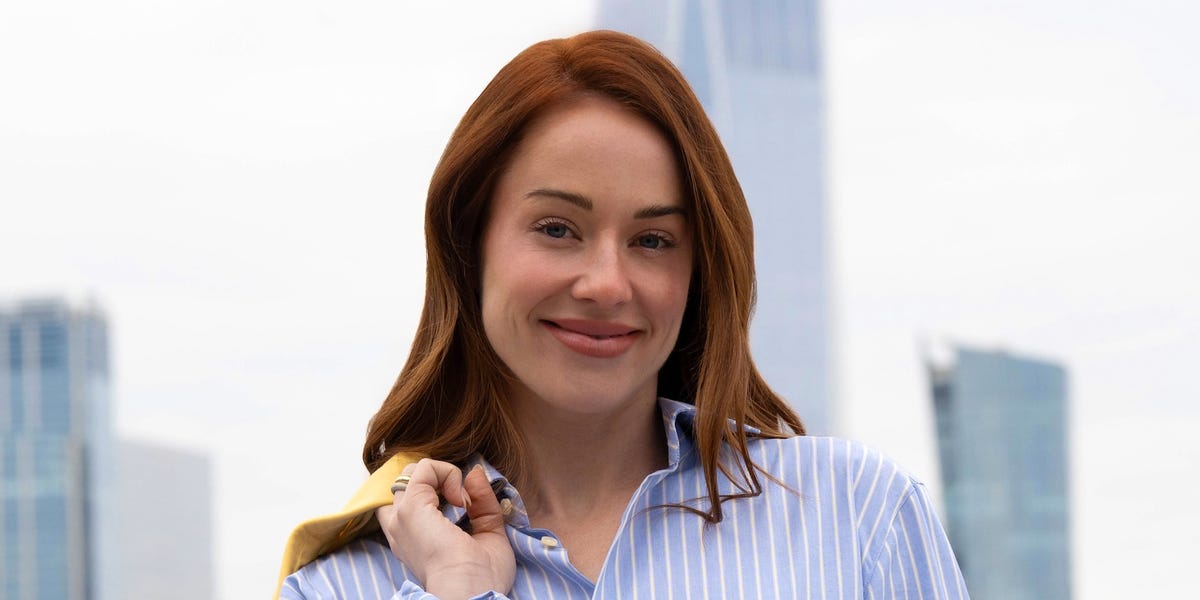 ‘Chicago’ Star Whitney Leavitt Swears By This NYC Bagel Shop: ‘It’s So Good’